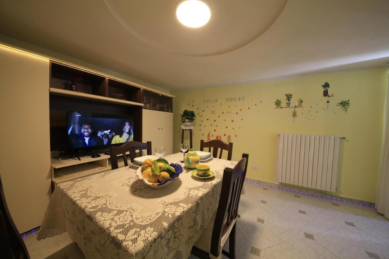 Dolls House Apartment Minori Bagian luar foto